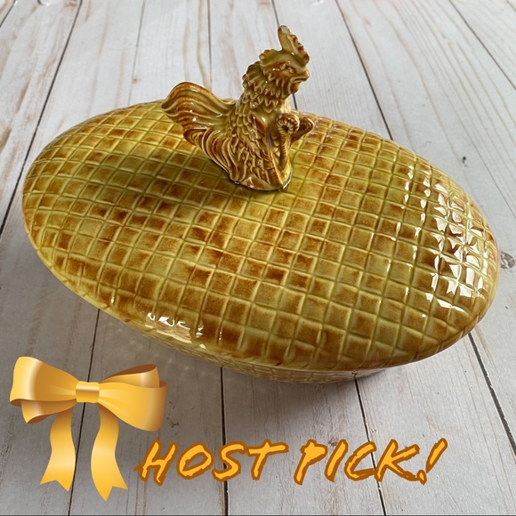 Vintage Other - Super kitschy rooster vintage covered dish
